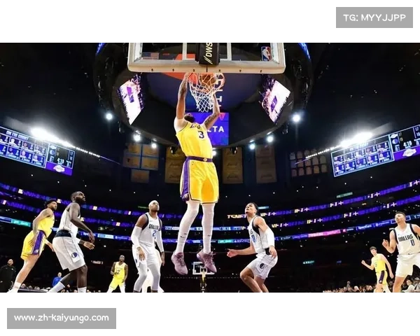 安东尼·戴维斯如何成为湖人内线的防守核心与进攻利器 安东尼·戴维斯如何成为湖人内线的防守核心与进攻利器